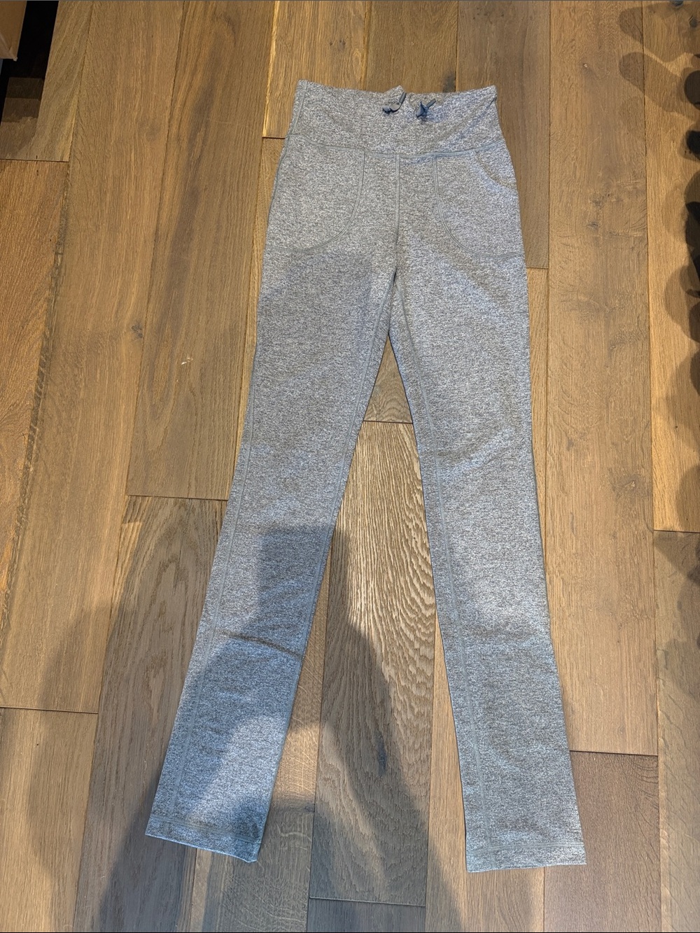 EUC Lululemon Women’s High-Rise Heather Gray Leggings
